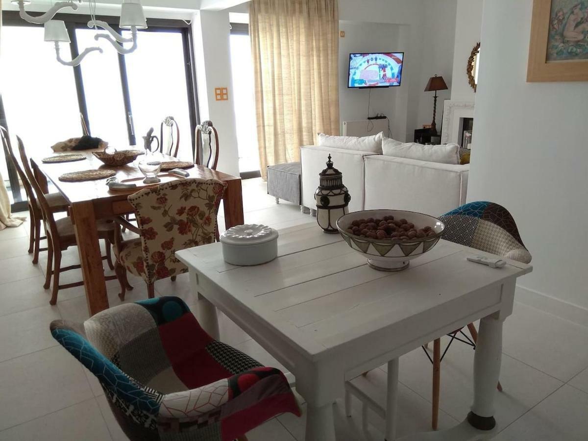 Loutraki Μοναδικής Θέσης Διαμέρισμα Στη Θάλασσα Bagian luar foto